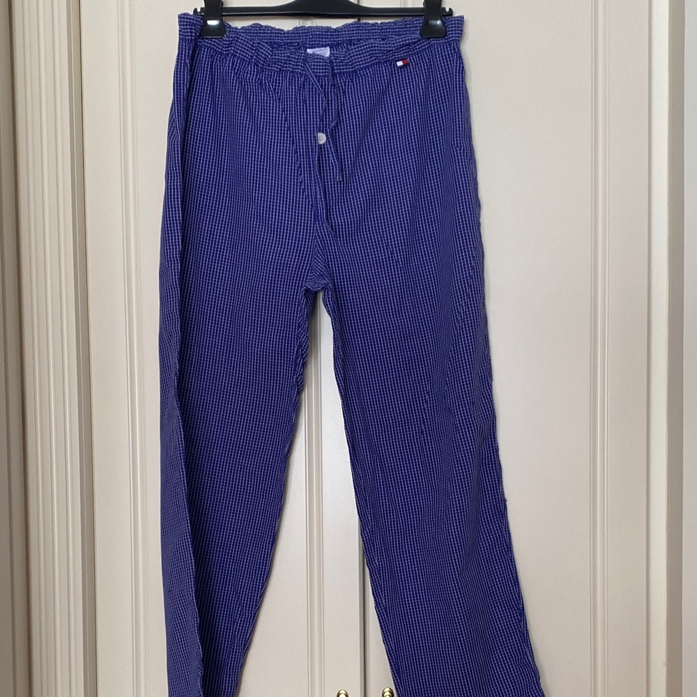 Tommy Hilfiger Men's Navy Checkered Pajama Pans .